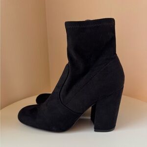 Steve Madden Gaze Ankle Sock Boot, 6.5